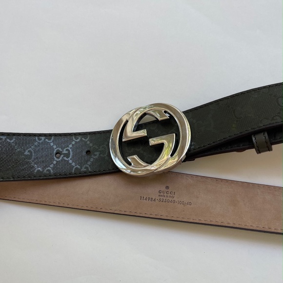 Gucci Other - Men's Gucci GG Supreme with G buckle Black Green Canvas Belt 85/34